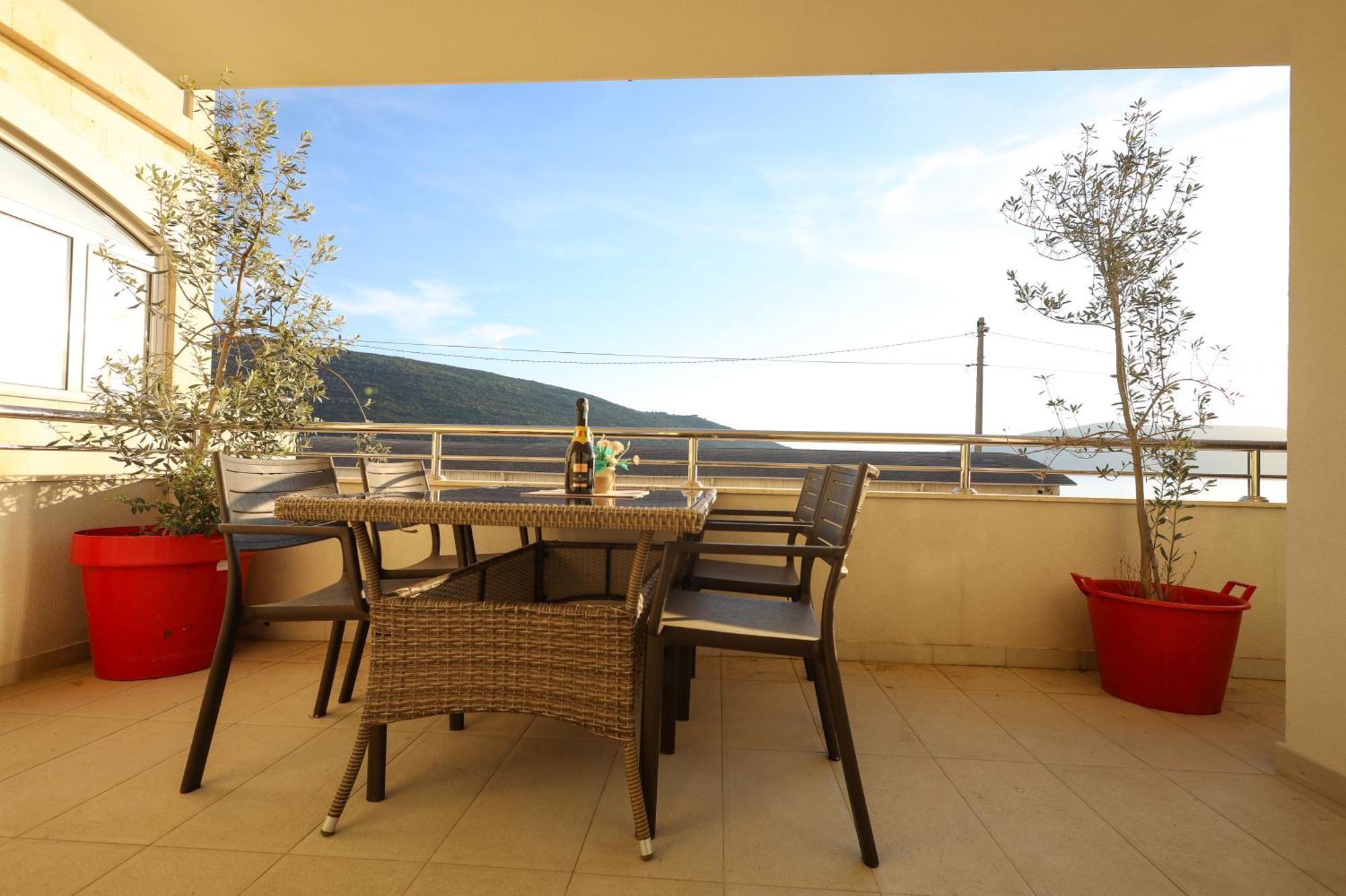 Apartments Milanovic Herceg Novi Dış mekan fotoğraf