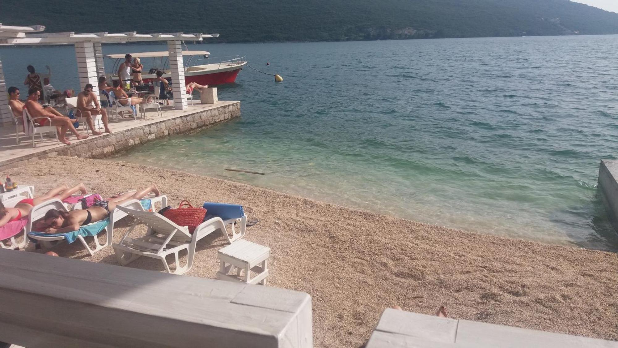 Apartments Milanovic Herceg Novi Oda fotoğraf