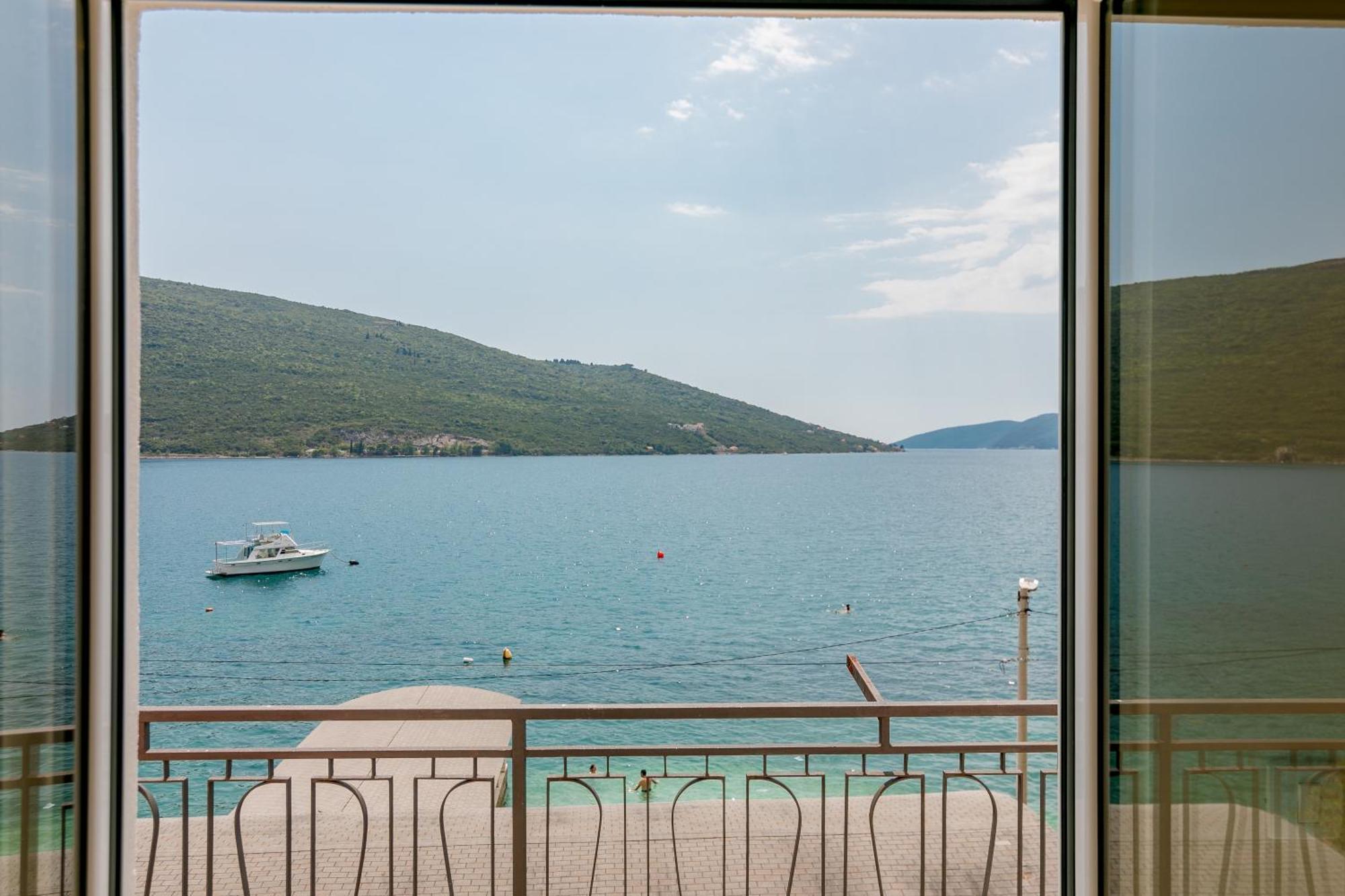 Apartments Milanovic Herceg Novi Oda fotoğraf